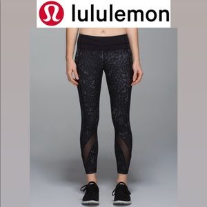 ✨RARE✨ Lululemon Inspire Tight II